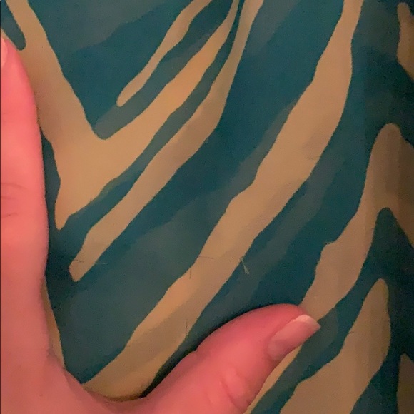 GREEN AND TEAL RACER BACK TANK - Picture 4 of 5